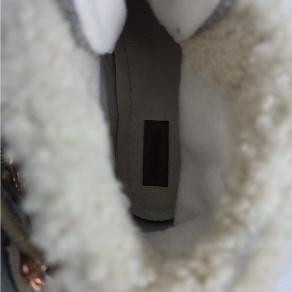 Sorel Women's Beige and Gray Winter Boots - Picture 5 of 5